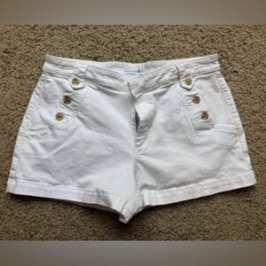 LOFT women’s white pockets denim jean shorts size 31 12